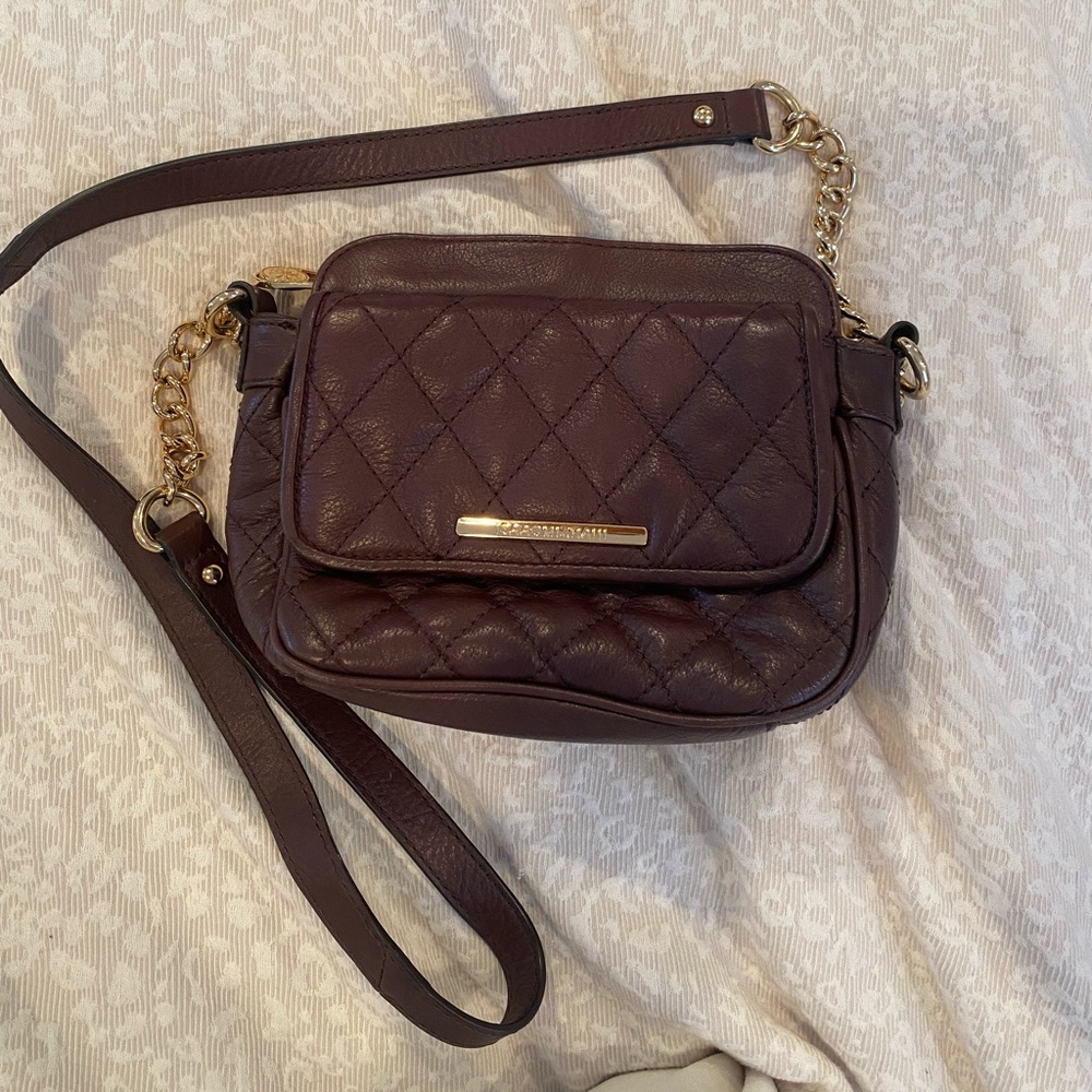 Isaac Mizrahi crossbody bag